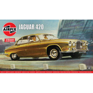 Airfix Jaguar 420 (1:32) (Vintage)